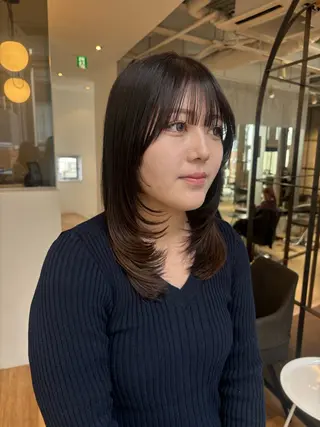 ミディアム 西田 美侑/カットモデルのヘアスタイル