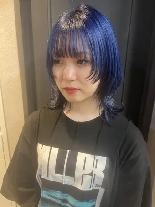 ミディアム ブリーチ/ウルフ ハッシュカット/石山のヘアスタイル