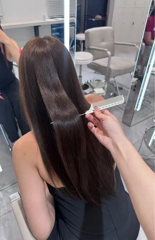 カラー 松岡 和香のヘアスタイル