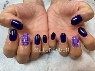 ネイル ネイルリボン 受付スタッフのネイルデザイン