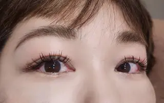 マツエク・マツパ eyebee所属・お のの眉毛・アイブロウイメージ