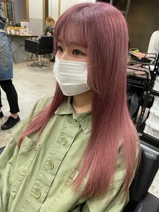 ロング 大内 志穂のヘアスタイル
