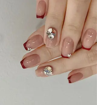 ネイル u1salon所属・ゆい ユイのネイルデザイン