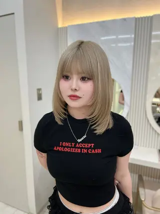 ミディアム カラー 似合わせレイヤー/ 透明感カラーのヘアスタイル