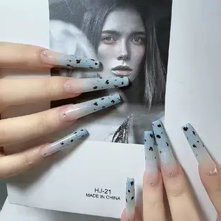 ネイル 清水 亞美のネイルデザイン