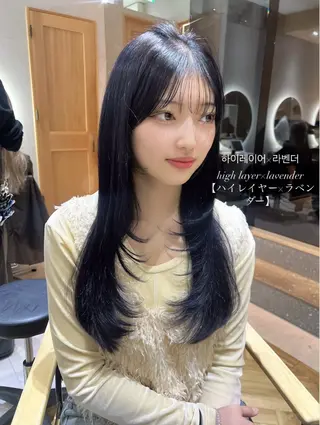 ロング カラー 韓国🇰🇷レイヤー 映える顔周り🩷のヘアスタイル