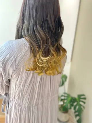 ロング カラー ヘアサロンジプソ【旧ライラ】所属・佐々木 美帆のヘアスタイル