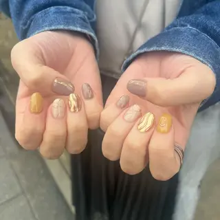 ネイル 友田 晴香のネイルデザイン