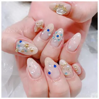 ネイル ＶＩＶＩ nailsalonのネイルデザイン