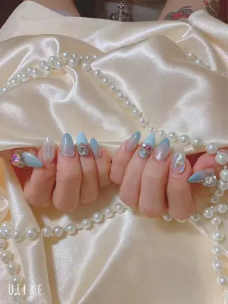 ネイル ネイルガールズ所属・リ サのネイルデザイン