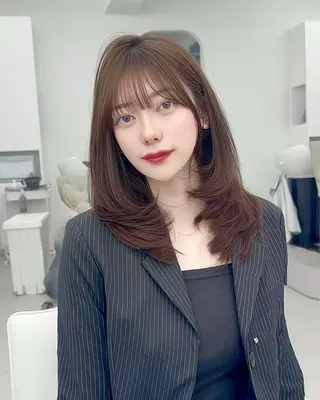セミロング 韓国ヘア　紗希 🦋のヘアスタイル