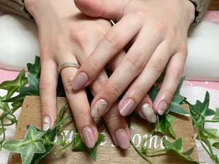 ネイル Ui_Amor (パラジェル)のネイルデザイン