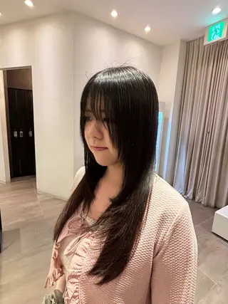 ロング 岩岡 つなみのヘアスタイル