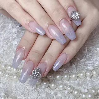 ネイル Hanya 🌈のネイルデザイン