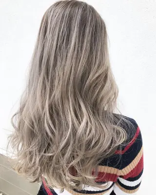 ロング カラー 具志 正太のヘアスタイル