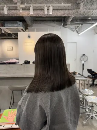 セミロング カラー パーマ×透明感カラー MIOのヘアスタイル