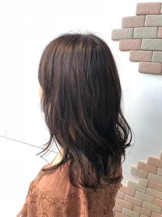 ミディアム カラー SHAFT Ieiriのヘアスタイル