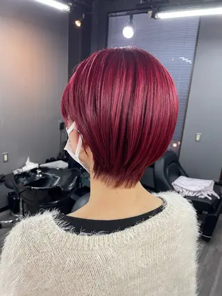 ショート カラー オノ アカネのヘアスタイル