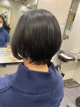 ショート 鎌田 春菜のヘアスタイル