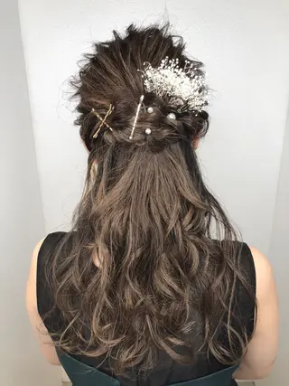 ロング ヘアアレンジ Lee大阪店所属・店長　濱口 花菜　美髪整形のヘアスタイル