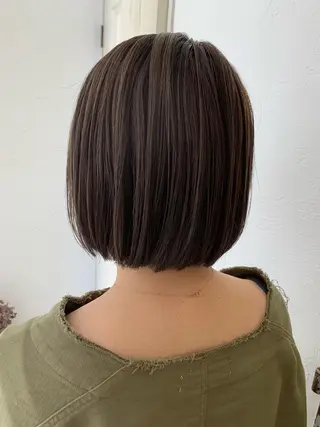 ショート カラー fio マナミのヘアスタイル