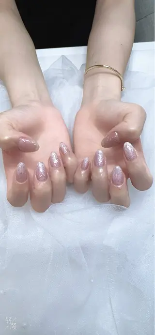 ネイル Fairyフェアリーネイルサロン所属・ゴ .のネイルデザイン