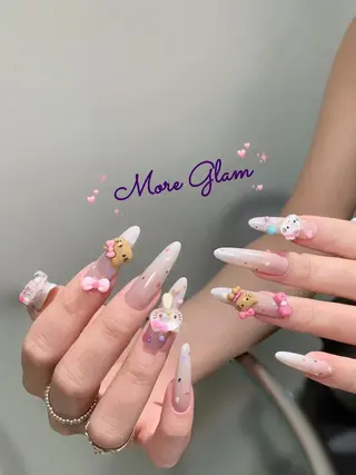 ネイル MoreGlam Nailsのネイルデザイン