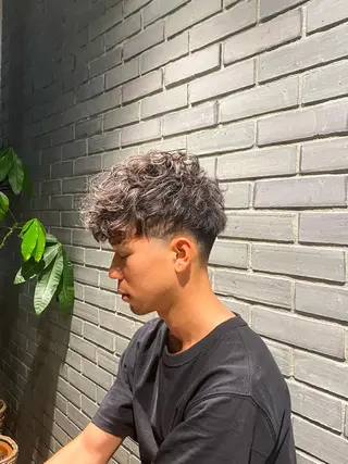 ミディアム パーマ メンズ FRISEUR smile&gentleman所属・【川西能勢口駅1分】 木村　翔乃佑のヘアスタイル