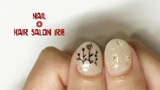 ネイル Hair salon Irie所属・與儀 知佳のネイルデザイン