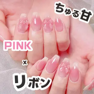 ネイル Queenie 🦋のネイルデザイン