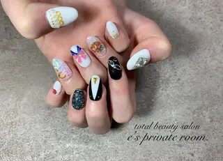 ネイル LAVISH nail salonのネイルデザイン