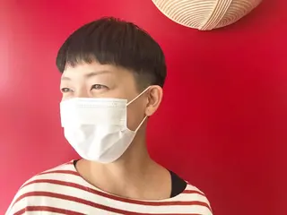 ショート カラー 原 梢のヘアスタイル