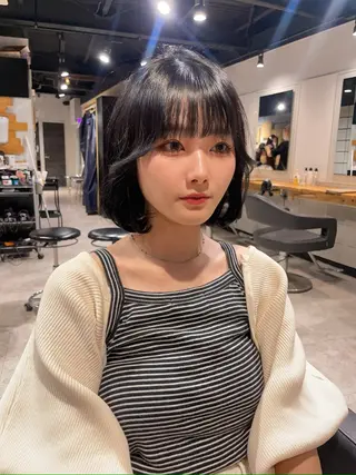 ショート カラー 🦋ハイトーンボブ ショート🦋トシキのヘアスタイル