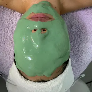 メナード神崎川駅南店所属・吉田 絢香のエステ・リラクイメージ