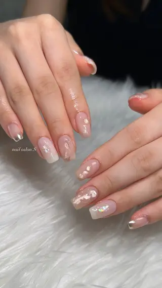 ネイル 関山 志乃のネイルデザイン