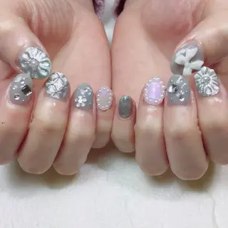 ネイル Lulu Nails ルルネイルズ所属・L u l u    N a i l sのネイルデザイン