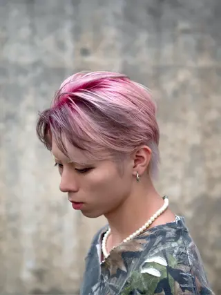 カラー ウルフとデザイン カラーの神のヘアスタイル