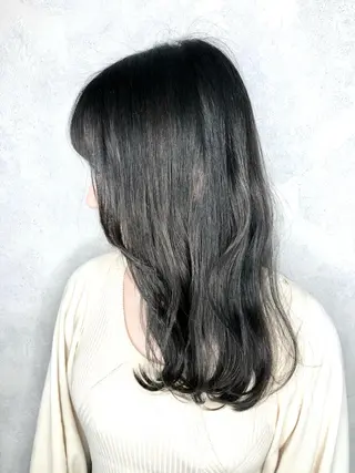 セミロング 💗艶カラー💗 CECILのヘアスタイル