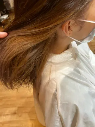 カラー ハイトーンカラー 坂本 翼のヘアスタイル