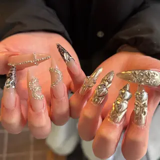 ロング 小川 柚香のネイルデザイン