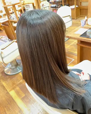 ミディアム パーマ 川田 理紗子のヘアスタイル