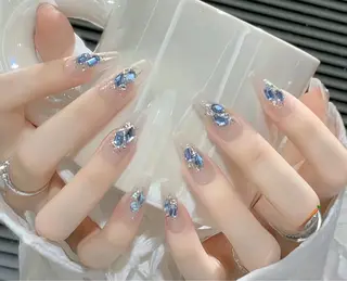 ネイル D-BEAUTY Nailsalonのネイルデザイン