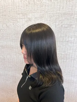 ミディアム 渡辺 恵理佳のヘアスタイル