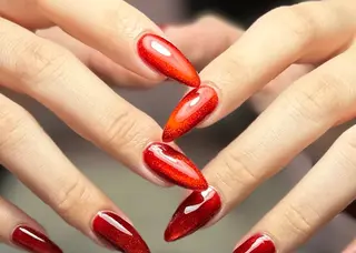 ネイル 新山 聖のネイルデザイン