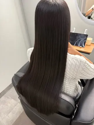 ロング カラー 高橋 葵のヘアスタイル