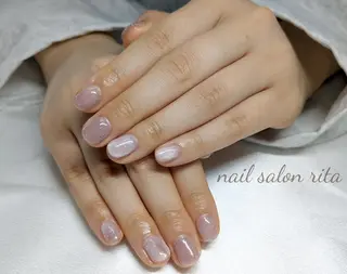 ネイル nail salon rita所属・柴田 理紗のネイルデザイン