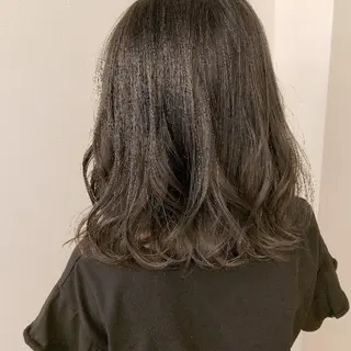 ミディアム カラー デザインカラー髪質 改善Lilithのその他イメージ