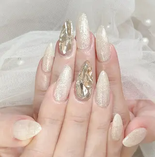 ロング ルミエナ銀座 宮本のネイルデザイン