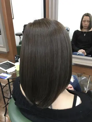 セミロング カラー ヘアアレンジ PALETTE(パレット)所属・SHIORI💜口コ ミNo.1艶カラーのヘアスタイル