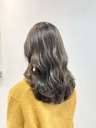 セミロング カラー 💫小顔カット TAROのヘアスタイル
